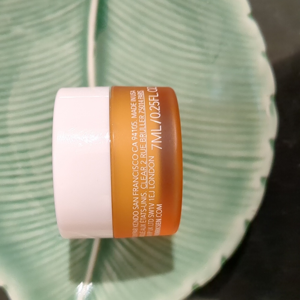 Eye Cream - Picture 2 of 3